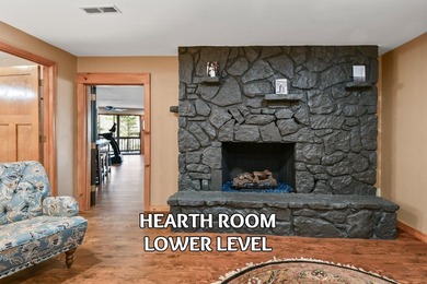Lakefront, lake view, boat slip available and meticulously - photo 38