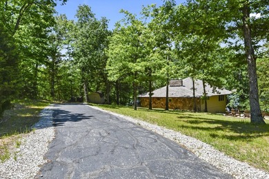 Lakefront, lake view, boat slip available and meticulously - photo 56