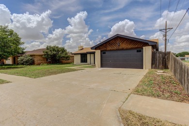 (private lake, pond, creek) Home For Sale in Lubbock Texas