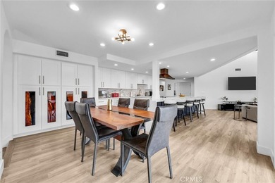 Extraordinary waterfront estate located on Canyon Lake's highly - photo 16