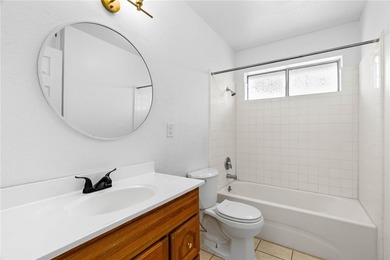 Discover your new home at 1620 Memorial Pkwy in Portland, TX - photo 20