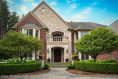 Enter the private estate through a gated front entrance and pass - photo 21