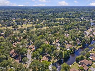 Beautifully maintained 3-bedroom, 2.5-bath townhouse located in - photo 26