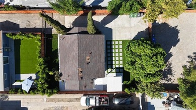 Rare opportunity to own two separate homes on one spacious and - photo 7