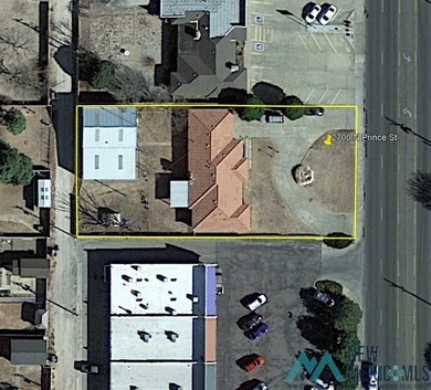 2537 sq ft of office building with handicap ramps and doors