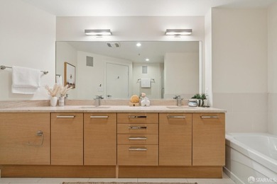Located in One Hawthorne, one of the most architecturally - photo 31