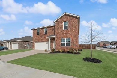 Lake Ray Hubbard Home For Sale in Lavon Texas