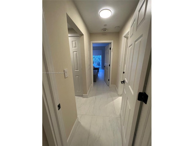 BEAUTIFUL APARTMENT AT THE PRESTIGIOUS MEDITERRANEAN VILLAGE HAS