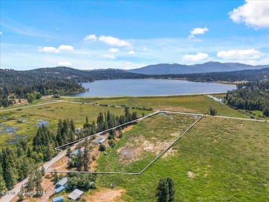 Lake Home For Sale in Hauser, Idaho