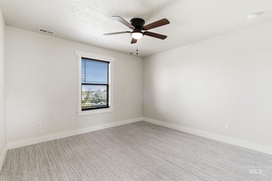 Welcome home to this exceptional residence, thoughtfully crafted - photo 47