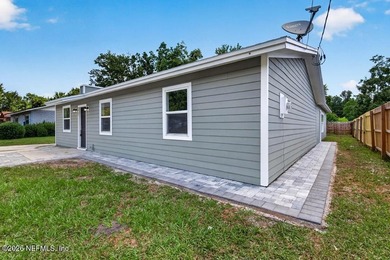 Recently remodeled 5 bedroom, 3 bathroom home is ready for new - photo 3