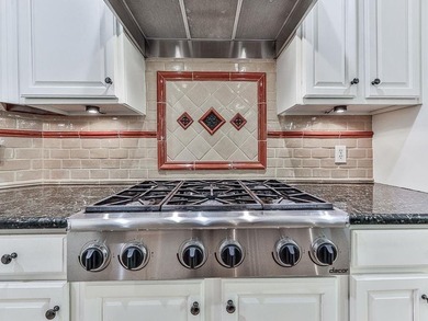 Welcome to your Forever home in a Golf Community where timeless - photo 15