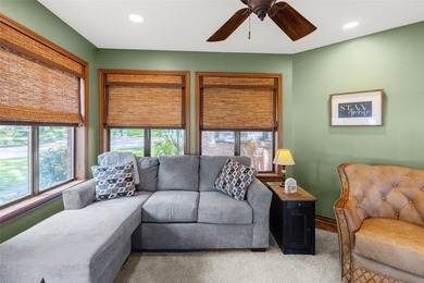 Welcome to your waterfront retreat on world-renowned Lake Fork - photo 18