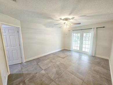 This beautiful 3BR/2BA home sits on a spacious 1.15 acre lot and - photo 19