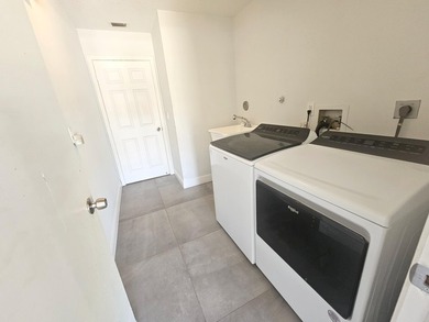 This beautiful 3BR/2BA home sits on a spacious 1.15 acre lot and - photo 23