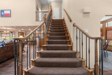 Welcome to your waterfront retreat on world-renowned Lake Fork - photo 24