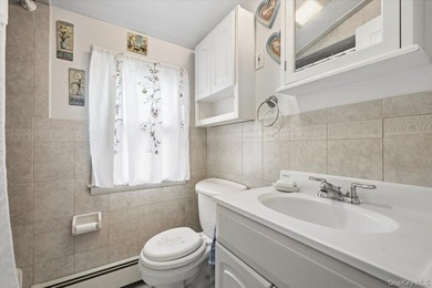 Welcome to this spacious 5-bedroom, 2-full-bath Colonial - photo 26