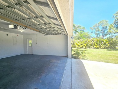 This beautiful 3BR/2BA home sits on a spacious 1.15 acre lot and - photo 26