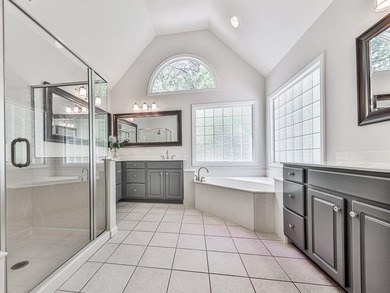 Welcome to your Forever home in a Golf Community where timeless - photo 27