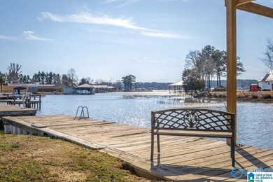 WATERFRONT LIVING at Its Best! This beautiful 4-bedroom, 4 bath - photo 9