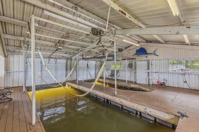 Welcome to your waterfront retreat on world-renowned Lake Fork - photo 39