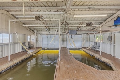 Welcome to your waterfront retreat on world-renowned Lake Fork - photo 40