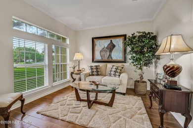 Welcome to this stately Florida home in the secluded community - photo 11