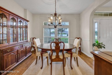 Welcome to this stately Florida home in the secluded community - photo 13