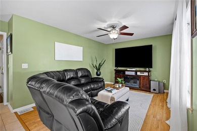 Price Improvement! Welcome to this beautiful 4-bedroom, 2.5-bath - photo 14