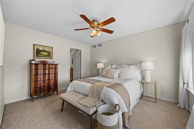 Price Improvement! Welcome to this beautiful 4-bedroom, 2.5-bath - photo 16