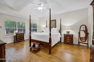 Welcome to this stately Florida home in the secluded community - photo 30