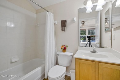 Welcome to this stately Florida home in the secluded community - photo 49