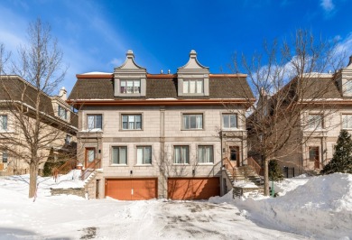 Lake Home For Sale in Montréal (Verdun/Île-Des-SœUrs), 