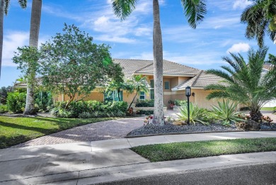 Lake Home For Sale in Boca Raton, Florida