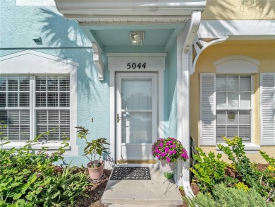 Lake Townhome/Townhouse For Sale in Bradenton, Florida
