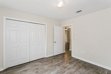 Welcome home to this charming 3-bedroom, 2-bathroom residence - photo 26