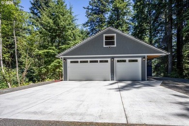 Stunning Siltcoos lakefront home on 1.38 acres, built in 2024 - photo 34