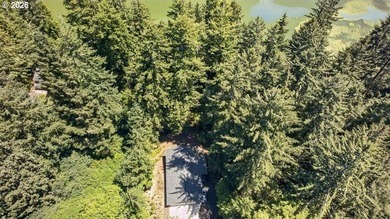 Stunning Siltcoos lakefront home on 1.38 acres, built in 2024 - photo 35