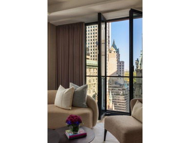 Welcome to Mandarin Oriental Residences, Fifth Avenue. Gilded - photo 6