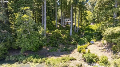 Stunning Siltcoos lakefront home on 1.38 acres, built in 2024 - photo 37