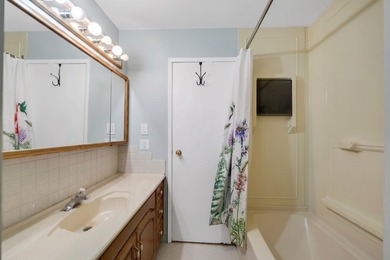 Beautiful corner home in sought-after MOUNTAIN VIEW PLACE! This - photo 11