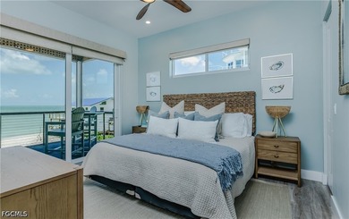 Gulf-front luxury living on the pristine beaches of North - photo 18