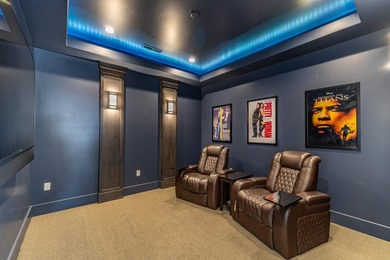 Custom home in beautiful, quiet neighborhood perched at the top - photo 22