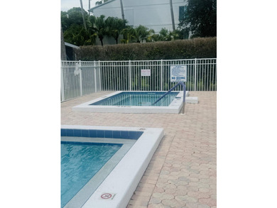 Completely remodeled 2 bedroom, 2 bath condo located on the 3rd - photo 24