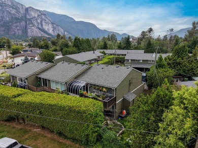 Beautiful corner home in sought-after MOUNTAIN VIEW PLACE! This - photo 25