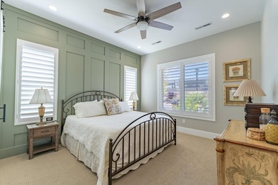 Custom home in beautiful, quiet neighborhood perched at the top - photo 29