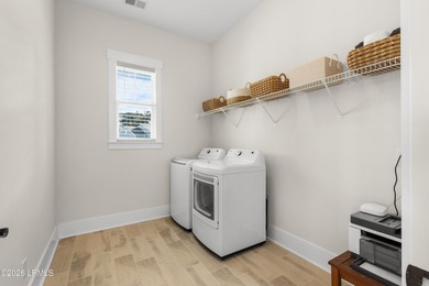 Tucked away in Riverton Pointe and set on a private cul-de-sac - photo 32