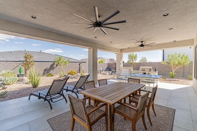 Custom home in beautiful, quiet neighborhood perched at the top - photo 33