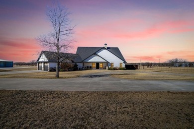 Lake Eddleman Home For Sale in Graham Texas