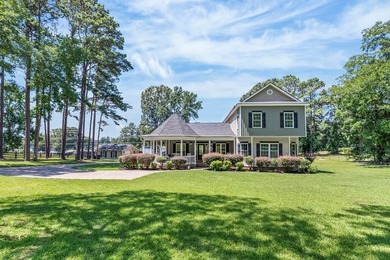 EXTRAORDINARY OPPORTUNITY TO OBTAIN OVER 4 ACRES OF PRIME LEVEL - photo 2